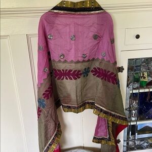 Vibrant Pink and Green Table Linen